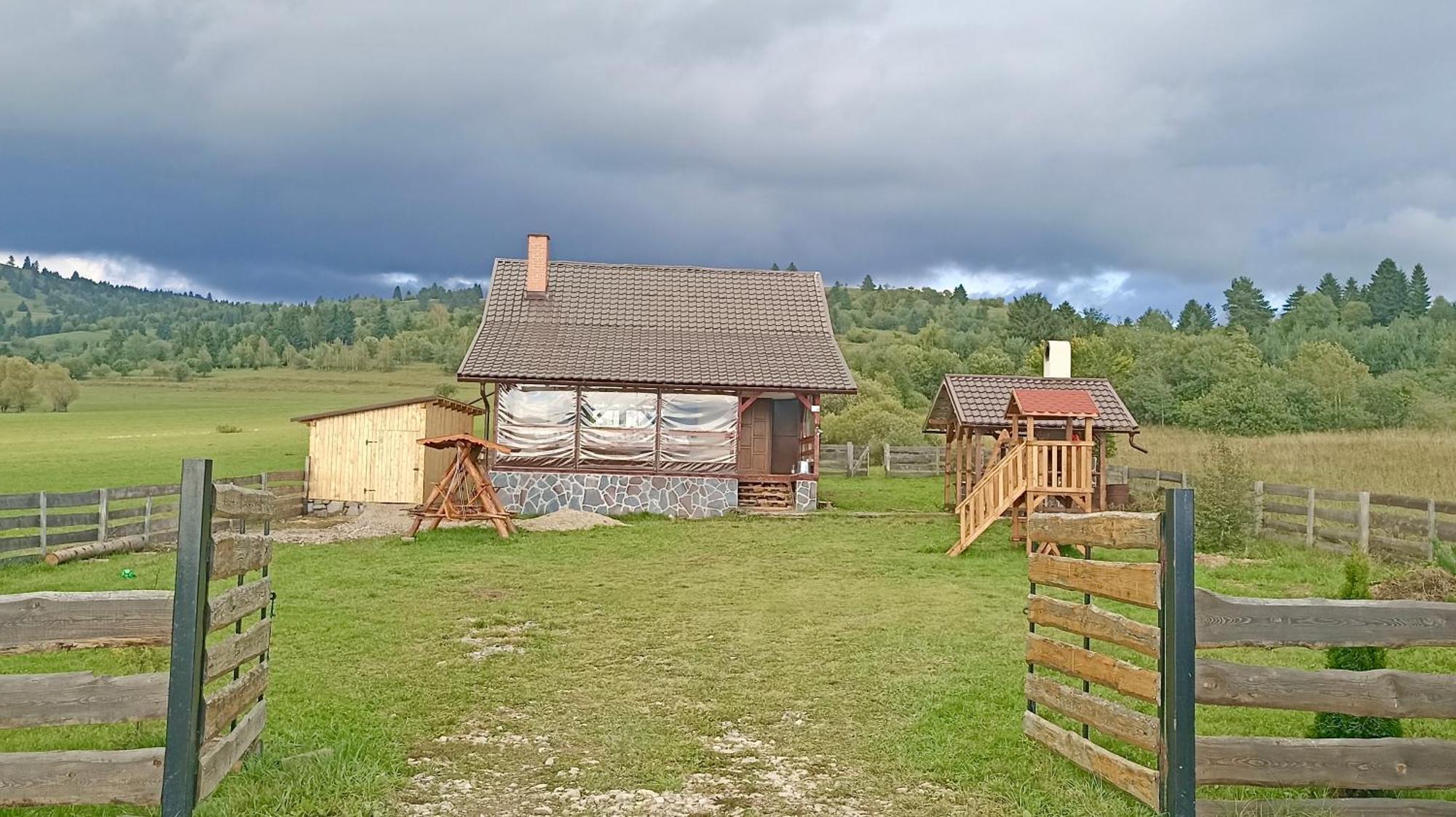 K&N Vendeghaz Villa Voslobeni ภายนอก รูปภาพ